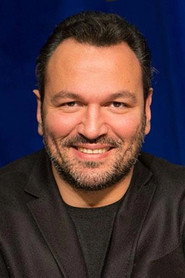 Ali Sunal