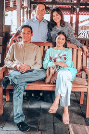 Di Pinggir Ilusi